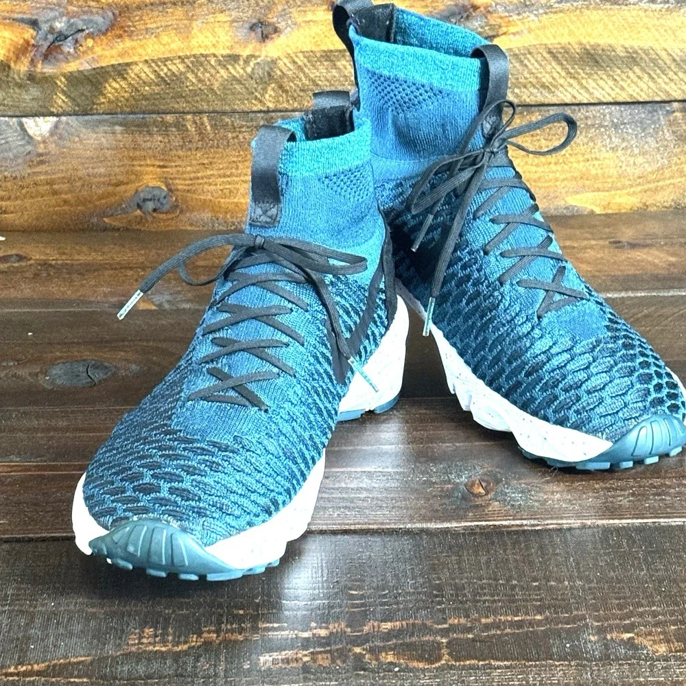 Nike Air Footscape Magista Cushioned Running Shoes 830600-300 Mens Size 8 EUR 41